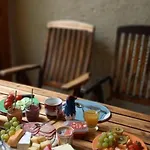 Neu! In Mit Balkon Mucheln