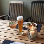 Neu! In Mit Balkon *