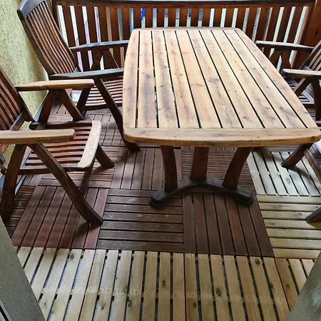 Apartment Neu! In Muecheln Mit Balkon