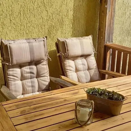 Neu! In Muecheln Mit Balkon Apartment