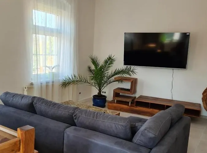 Neu! In Mit Balkon Апартаменты *